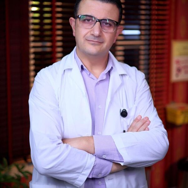 دكتور-عهد-الجمال-600x800
